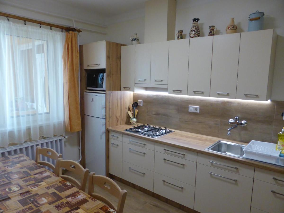 Apartament Napfeny Apartman Es Vendeghaz Egerszalók Zewnętrze zdjęcie